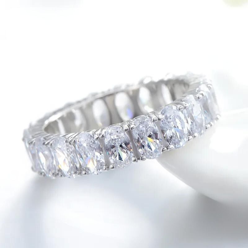 Anel Prata com Zircônias Oval - Imagem 2